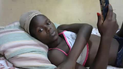 sweetvallerie online show from February 2025 04:05:01 PM