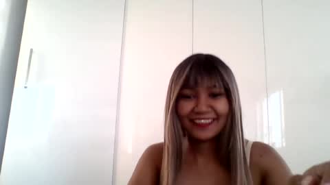 Snapshot of sweetwhisper4u chatting on June 2026 05:34:01 AM katie online show from June 2026 05:34:01 AM