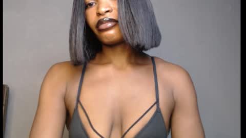 sweetxxboobsx online show from March 2026 08:59:01 PM