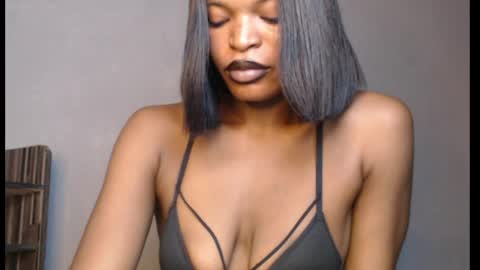 Snapshot of sweetxxboobsx chatting on April 2026 09:08:01 AM sweetxxboobsx online show from April 2026 09:08:01 AM
