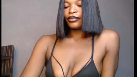 Snapshot of sweetxxboobsx chatting on April 2026 04:09:01 PM sweetxxboobsx online show from April 2026 04:09:01 PM