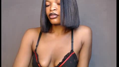 Snapshot of sweetxxboobsx chatting on June 2026 07:46:01 AM sweetxxboobsx online show from June 2026 07:46:01 AM