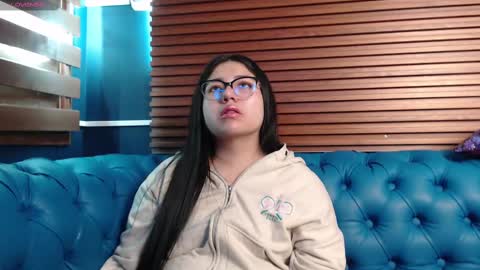 Ashley 3 online show from February 2025 11:21:02 AM