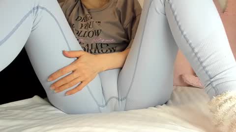 Mia online show from January 2025 11:21:02 PM