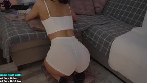 Snapshot of sweety_rinushka_ chatting on December 2024 07:03:01 PM Katerina online show from December 2024 07:03:01 PM