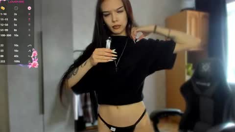 Snapshot of sweetydeviliya chatting on July 2026 06:27:02 AM sweetydeviliya online show from July 2026 06:27:02 AM