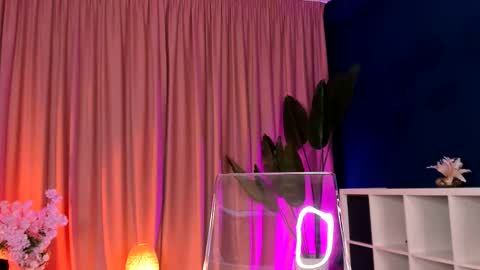 Leya online show from November 2025 05:51:02 AM