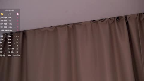 Astrid online show from March 2026 07:31:01 PM