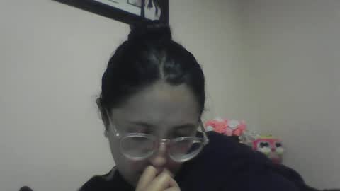 sweetyypeach online show from January 2025 04:55:01 AM