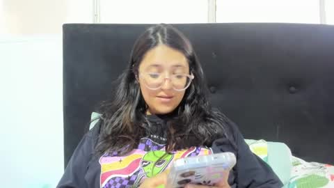 sweetyypeach online show from January 2025 05:39:01 PM