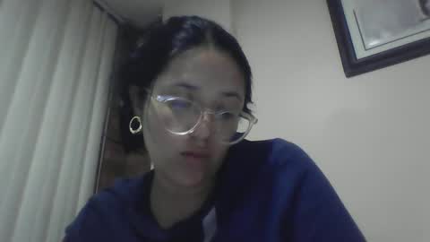 sweetyypeach online show from February 2025 04:23:01 AM