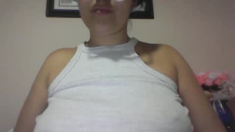 sweetyypeach online show from February 2025 03:54:01 AM