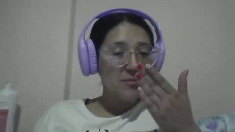 sweetyypeach online show from February 2025 03:56:02 AM