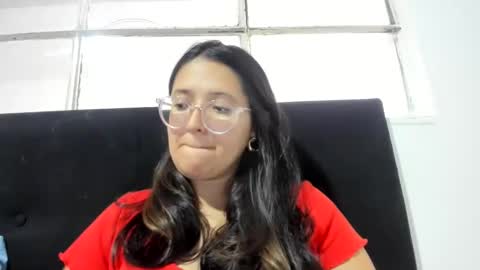 sweetyypeach online show from February 2025 07:49:01 PM