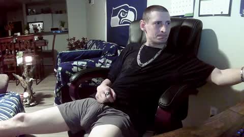 Snapshot of swelteringk chatting on December 2024 03:16:02 AM Kile online show from December 2024 03:16:02 AM