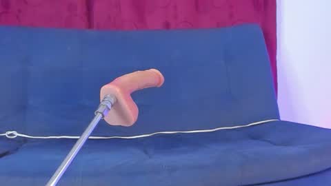 tina 3 online time from 9  to 4  online show from February 2026 03:07:02 AM