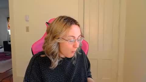 ashley blayde online show from April 2026 09:12:01 PM