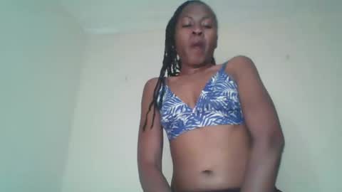 Snapshot of swtebony1 chatting on November 2025 10:34:02 PM ALICIA online show from November 2025 10:34:02 PM