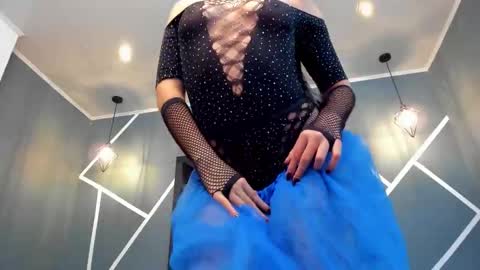 Snapshot of sydney_miller_ chatting on October 2025 11:28:02 PM Sydney online show from October 2025 11:28:02 PM