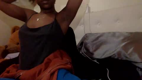 syiatonite online show from January 2026 11:52:02 PM