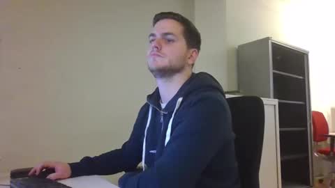 syl092 online show from December 2024 02:00:02 PM