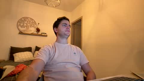 syl092 online show from February 2026 06:24:02 PM