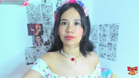 Snapshot of sylphy17 chatting on December 2024 09:12:02 AM sylphy17 online show from December 2024 09:12:02 AM