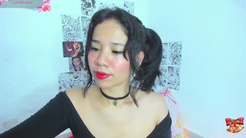 Snapshot of sylphy17 chatting on December 2024 07:36:02 AM sylphy17 online show from December 2024 07:36:02 AM