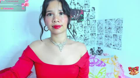 Snapshot of sylphy17 chatting on December 2024 01:02:02 AM sylphy17 online show from December 2024 01:02:02 AM