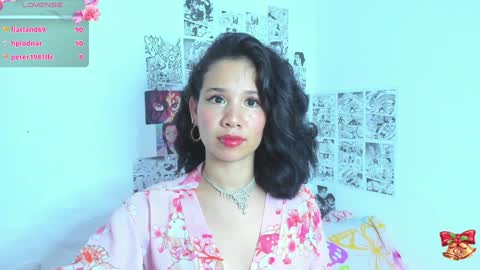 Snapshot of sylphy17 chatting on December 2024 04:07:02 AM sylphy17 online show from December 2024 04:07:02 AM