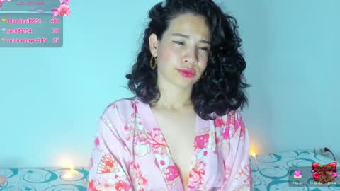 Snapshot of sylphy17 chatting on December 2024 07:08:01 AM sylphy17 online show from December 2024 07:08:01 AM