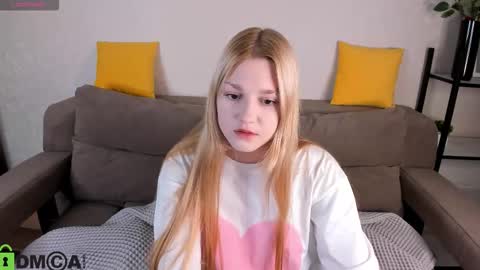 Sylvia online show from October 2025 09:41:02 AM