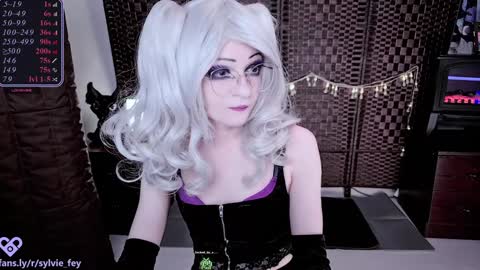 Sylvie online show from January 2025 12:49:02 AM