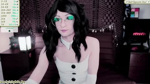 Sylvie online show from January 2025 11:32:02 PM