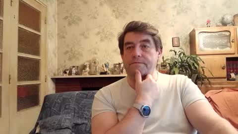 sympa_trique online show from December 2024 11:36:02 PM