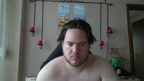 Snapshot of sympon1e chatting on December 2025 09:51:01 AM sympon1e online show from December 2025 09:51:01 AM