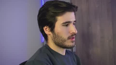 t0ny_wylie online show from December 2024 04:01:02 AM