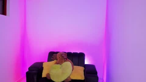 TABITA online show from February 2025 12:09:02 PM