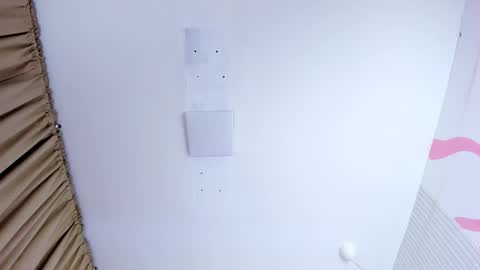 Snapshot of tabitta_katt chatting on February 2026 06:40:02 AM Kitty online show from February 2026 06:40:02 AM