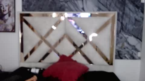 tael_novacs online show from December 2025 03:33:01 AM