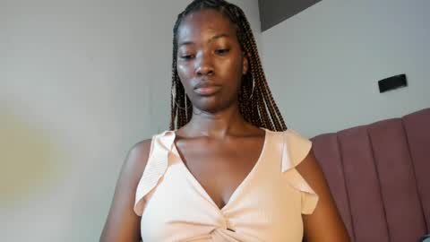 Tahira online show from April 2026 07:58:01 PM