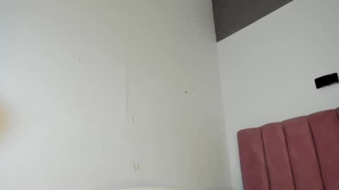 Tahira online show from April 2026 08:03:01 PM