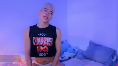 taichi online show from September 2025 07:46:01 PM