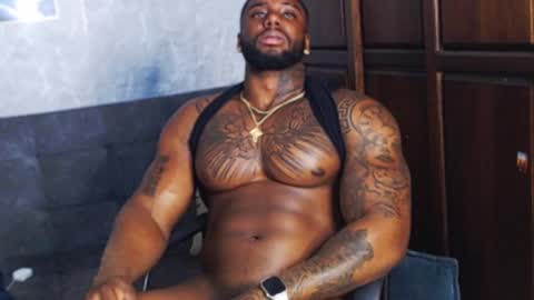 Tairon Tucke online show from December 2024 07:03:01 AM