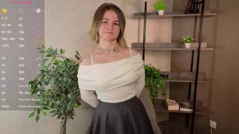 Jessi online show from October 2025 02:32:01 AM