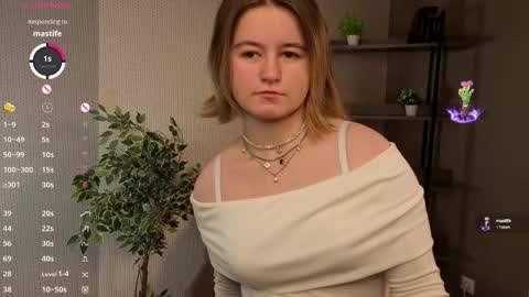 Jessi online show from October 2025 01:05:01 AM