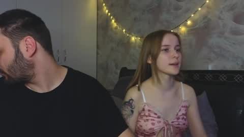 taiti_fox_cub online show from April 2026 01:00:02 PM