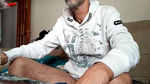 Taitotoito online show from October 2025 10:05:02 AM