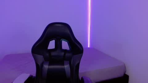 takeru___ online show from September 2025 08:03:01 AM