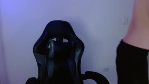 takeru___ online show from February 2026 07:56:01 AM